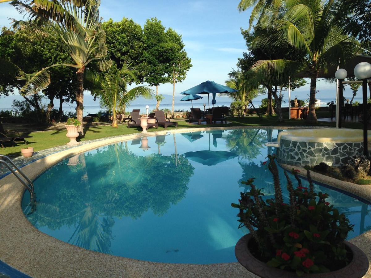 Cabilao Sunset Dive & Beach Resort Loon Exteriér fotografie
