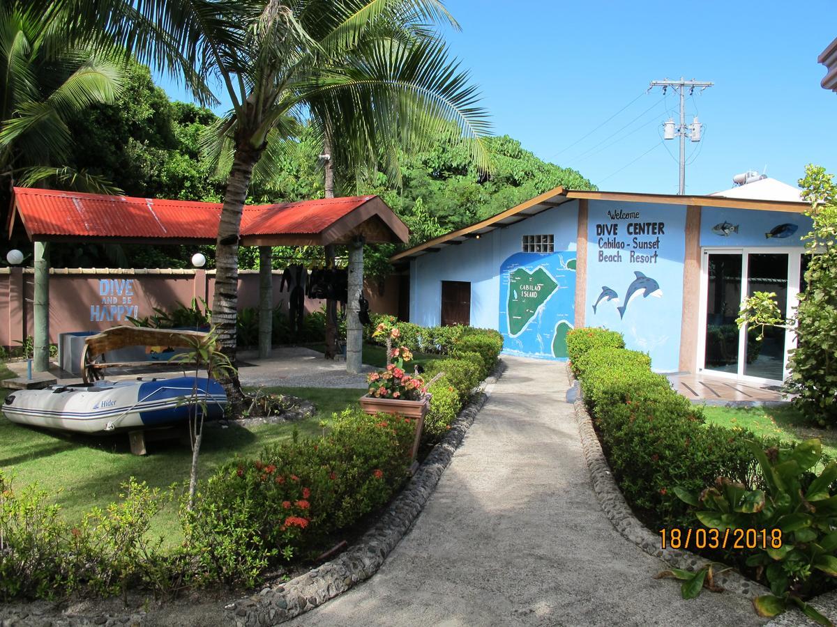 Cabilao Sunset Dive & Beach Resort Loon Exteriér fotografie