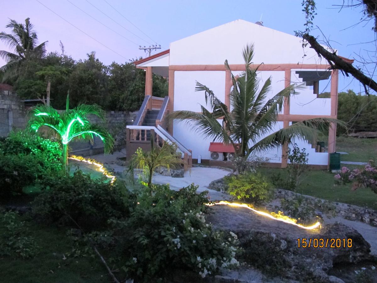 Cabilao Sunset Dive & Beach Resort Loon Exteriér fotografie
